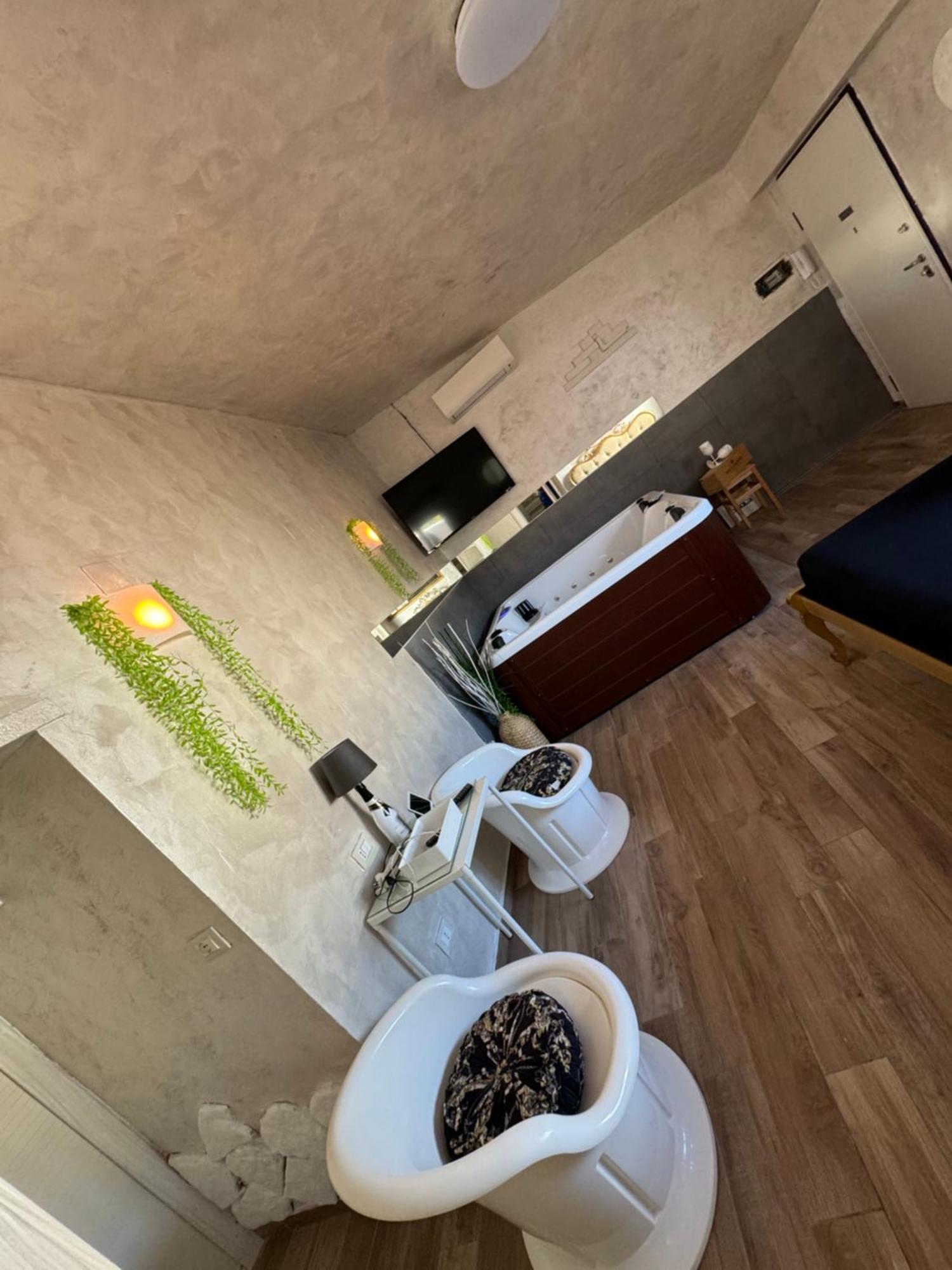 Atena B&B Apartments Platino San Silvestro  Esterno foto
