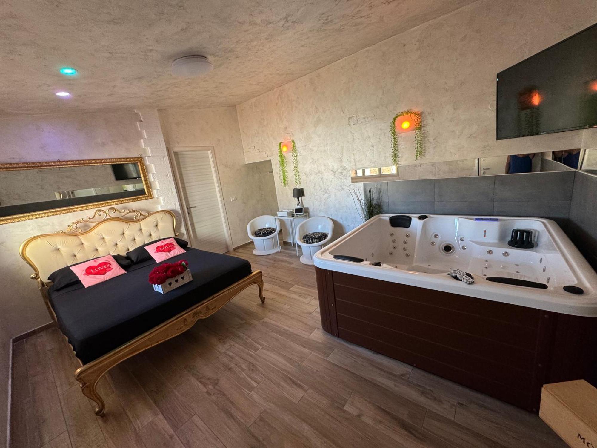 Atena B&B Apartments Platino San Silvestro  Esterno foto