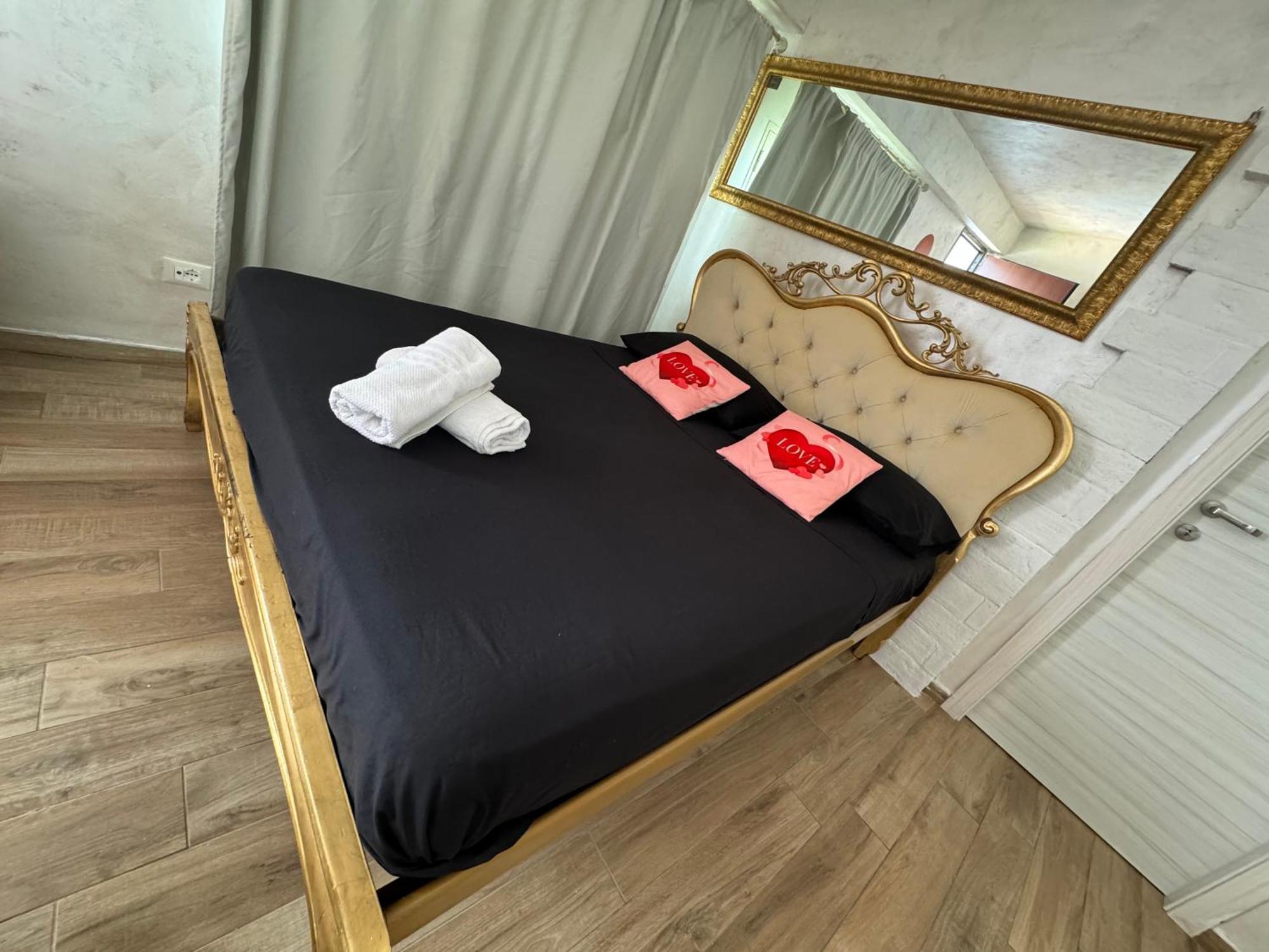 Atena B&B Apartments Platino San Silvestro  Esterno foto